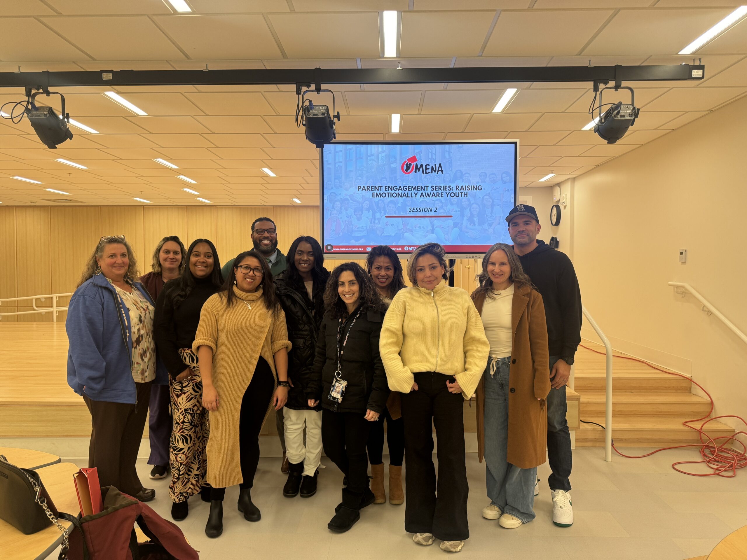 1- PEW_Slides_US _2982