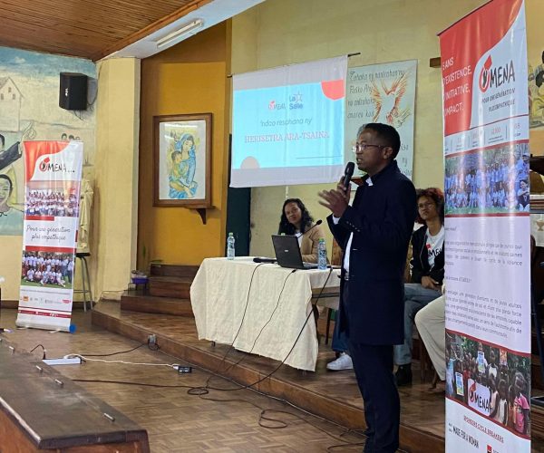 2024 Awareness session with educators at Sainte Famille, Antananarivo